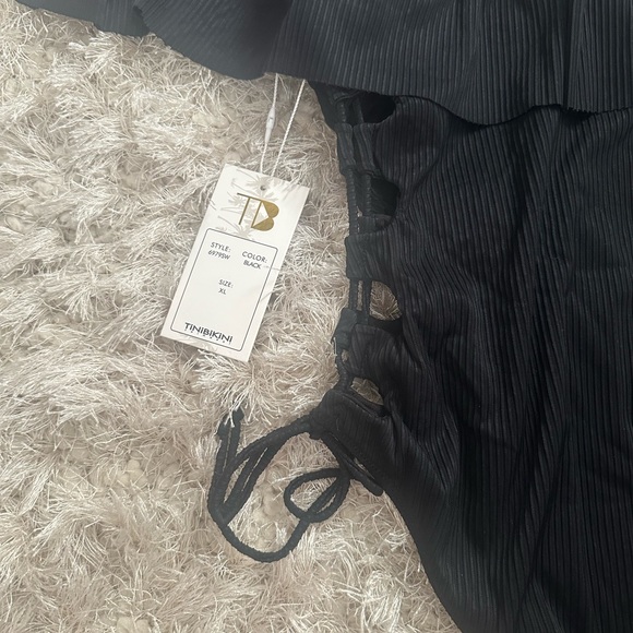 TiniBikini One Piece Ruffle Top Swimsuit, NWT Black, XL - Picture 6 of 9